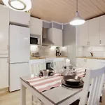 Villa Cozy Finnish Heritage *