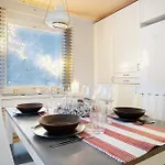 Cozy Finnish Heritage Villa *